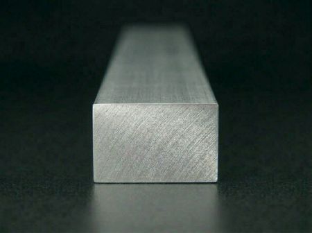 Obrázek pro kategorii Hliníkové ploché tyče