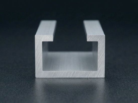 Obrázek Hliníkový C profil 22.4x12.2